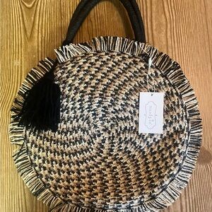 New with tags, mud pie brand, whimsical straw round purse handbag shoulder strap